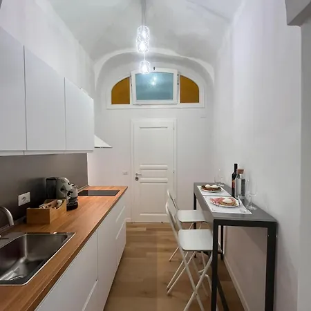 La Corte Di * Atrani