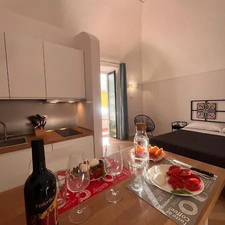 La Corte Di Атрани